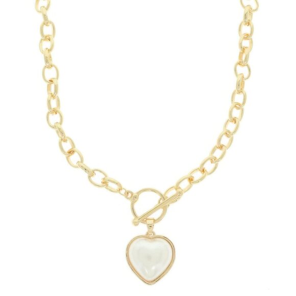 Heart Shape Pearl Pendant Necklace - Picture 1 of 2